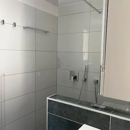 Appartement 2 Personnes 10 *